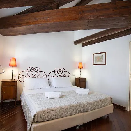 Affittacamere San Salvador - Rialto Cozy